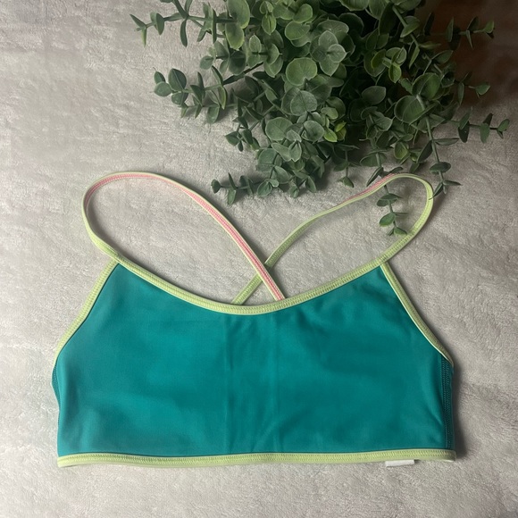 IVIVVA Colorful sports bra Size 10 - Picture 1 of 2